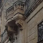 Fully Air-conditioned Traditional Maltese House בית נופש Żejtun