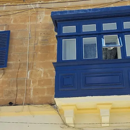 Сasa de vacaciones Fully Air-conditioned Traditional Maltese House *