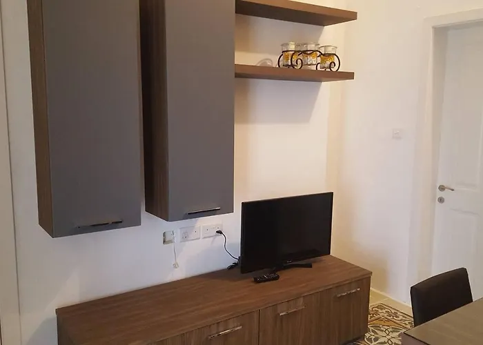 Fully Air-conditioned Traditional Maltese House * Zejtun