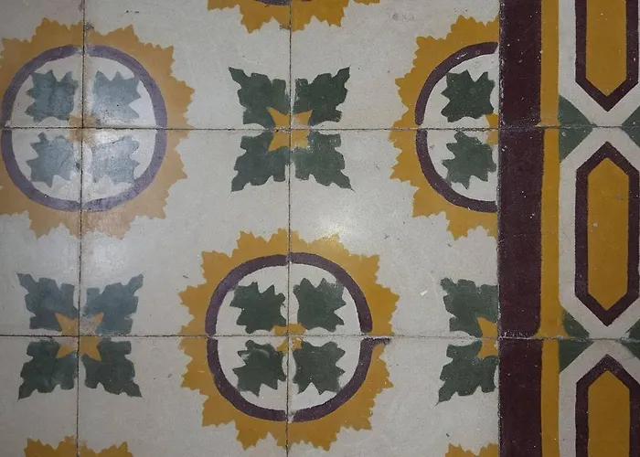 Fully Air-conditioned Traditional Maltese House Ferienhaus Żejtun