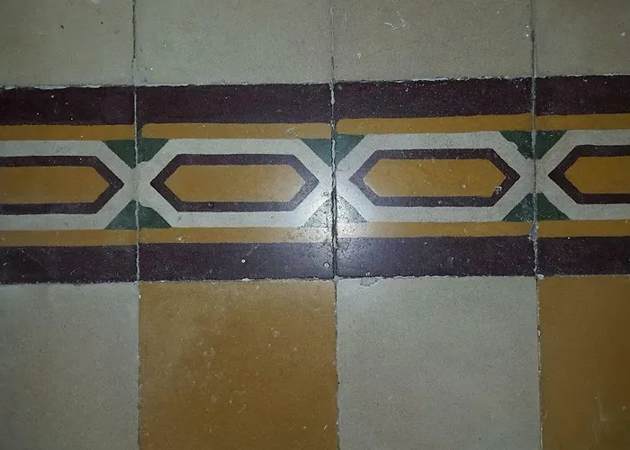 Fully Air-conditioned Traditional Maltese House Ferienhaus Żejtun