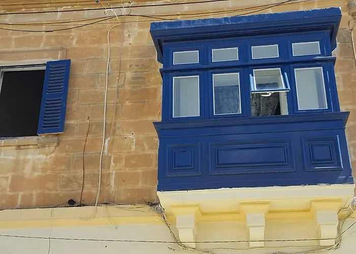 Ferienhaus Fully Air-conditioned Traditional Maltese House *